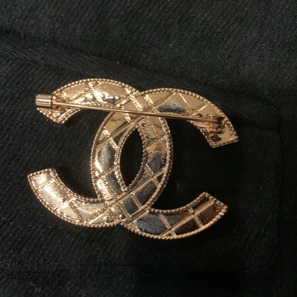 Brooch - Picture 4 of 5